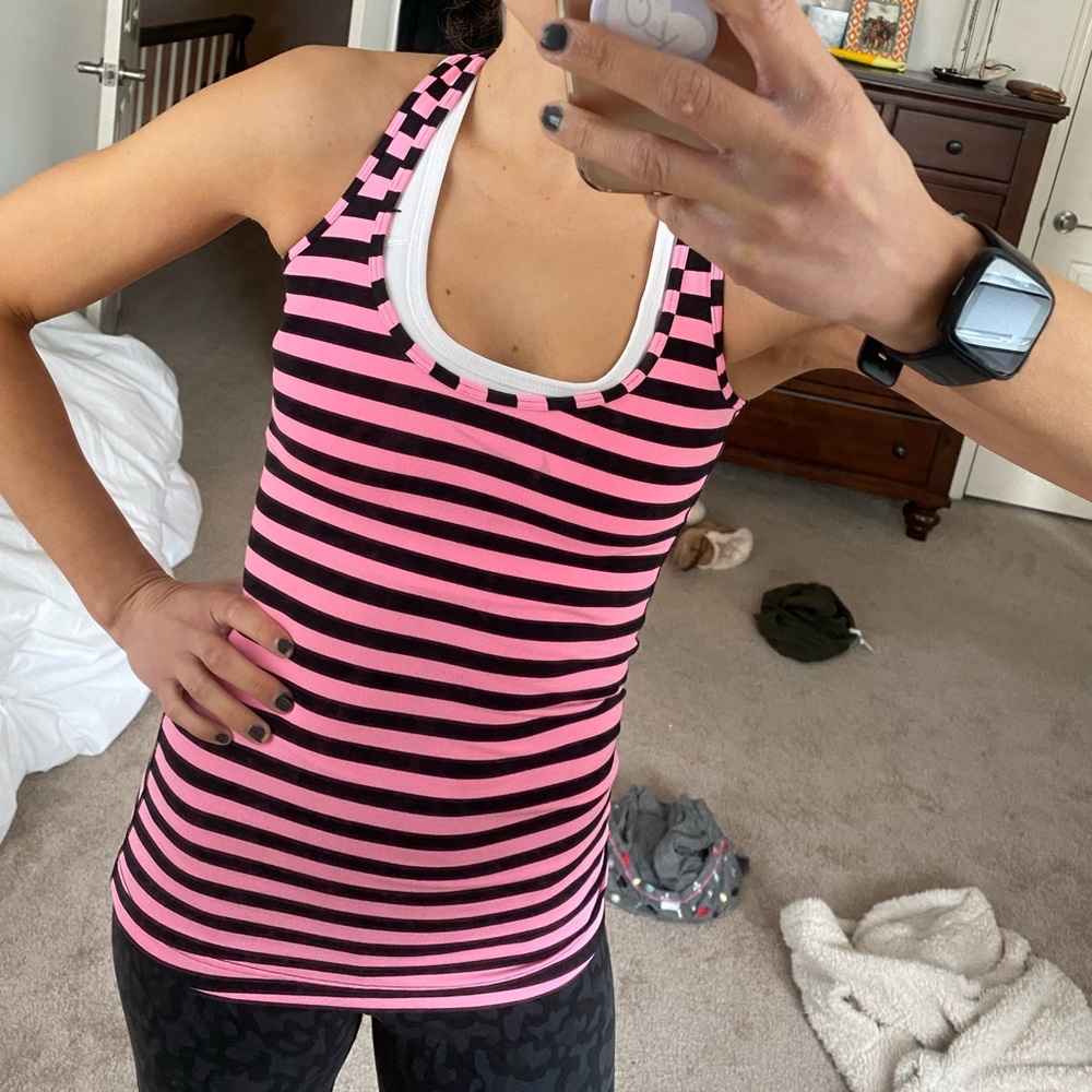Lulu lemon size 2 racer back tank